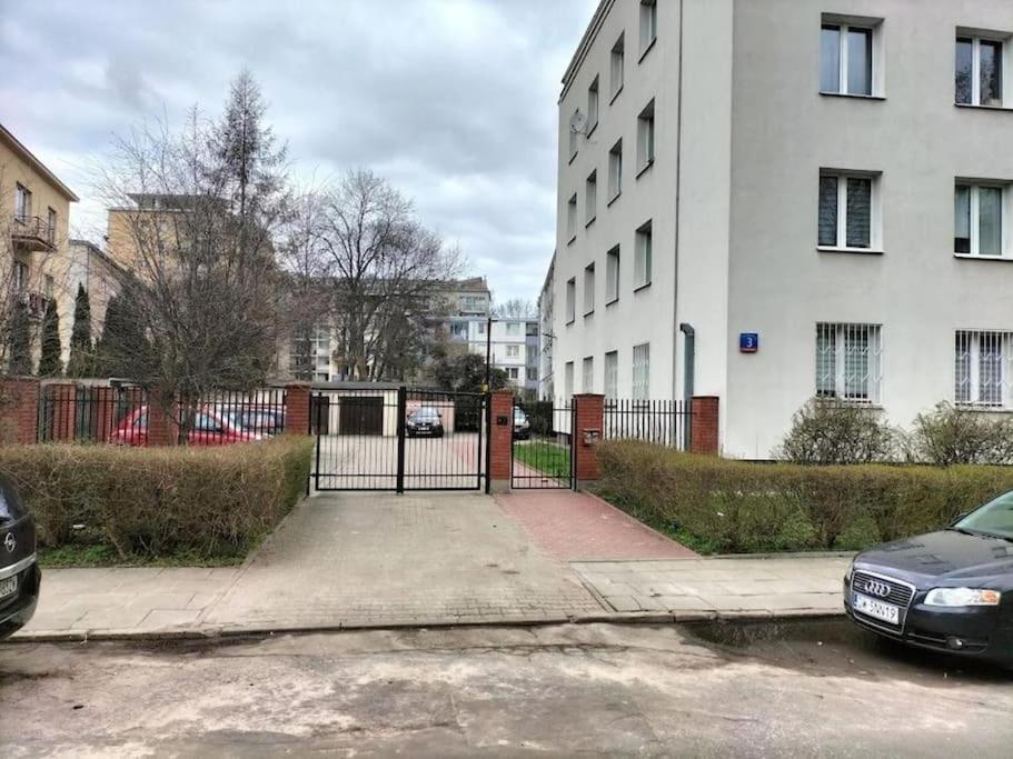 Urbannestgroup - Angorska Przy Stadionie Narodowym Warschau Buitenkant foto